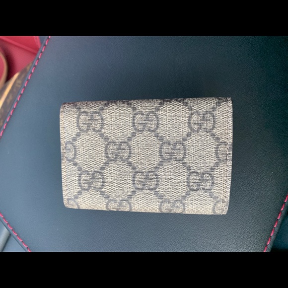 gucci key holder - Picture 2 of 4